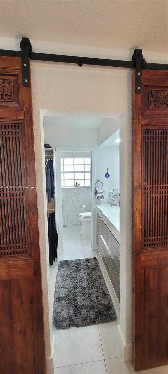 Small Image of 2681 NORTH EAST 9TH CT, Pompano Beach Number 16