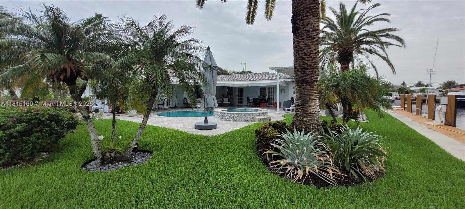 Small Image of 2681 NORTH EAST 9TH CT, Pompano Beach Number 2