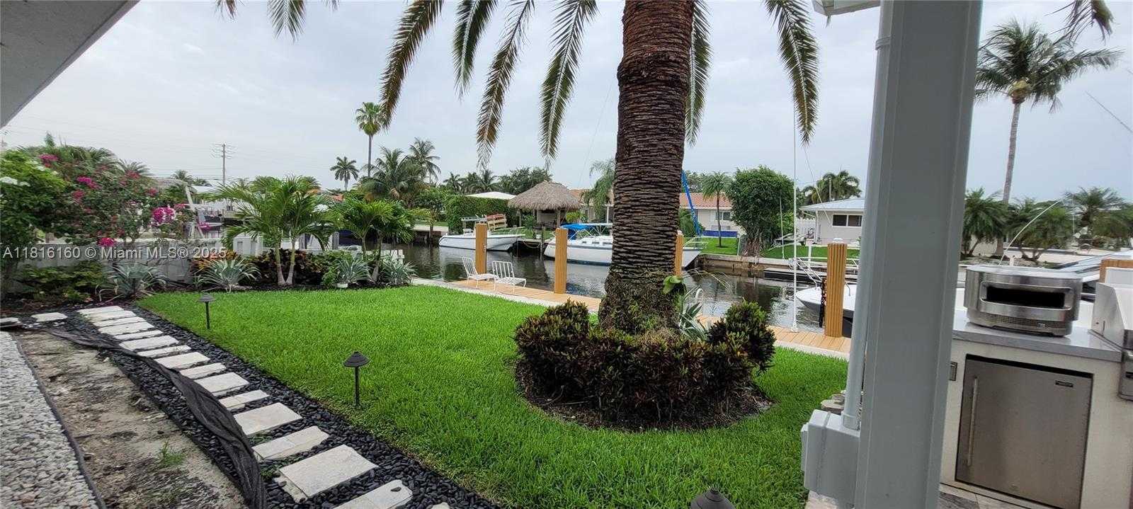 Small Image of 2681 NORTH EAST 9TH CT, Pompano Beach Number 7