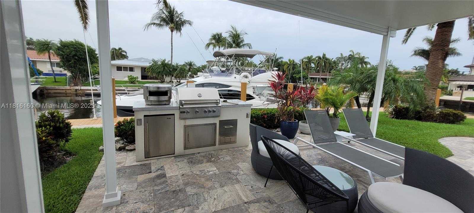 Small Image of 2681 NORTH EAST 9TH CT, Pompano Beach Number 8