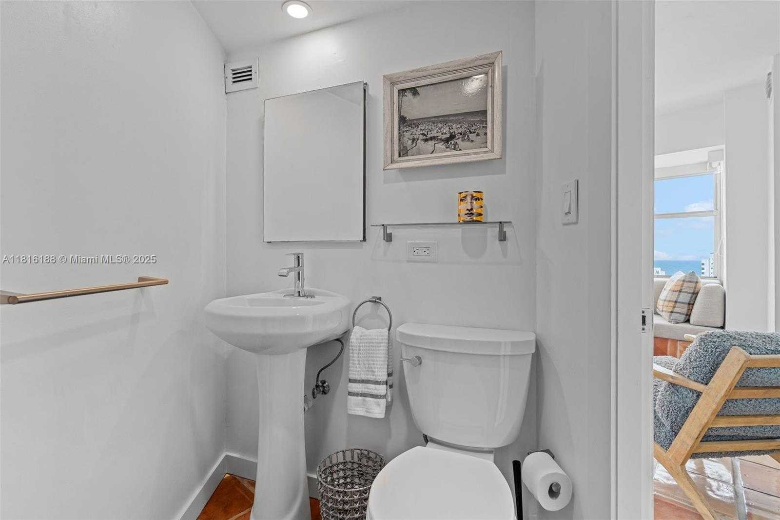 Small Image of 1881 WASHINGTON AVE #16E, Miami Beach Number 19
