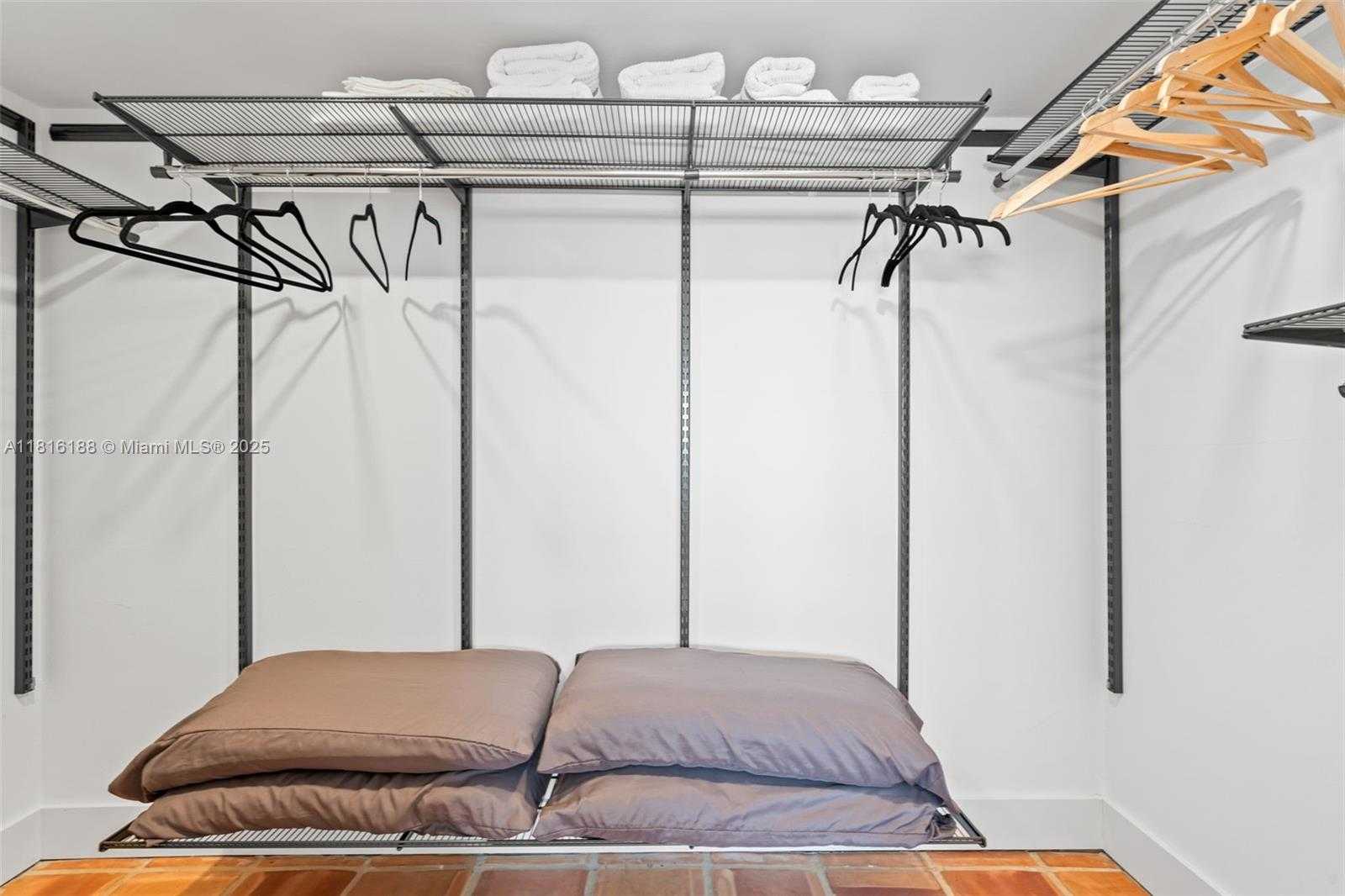 Small Image of 1881 WASHINGTON AVE #16E, Miami Beach Number 28