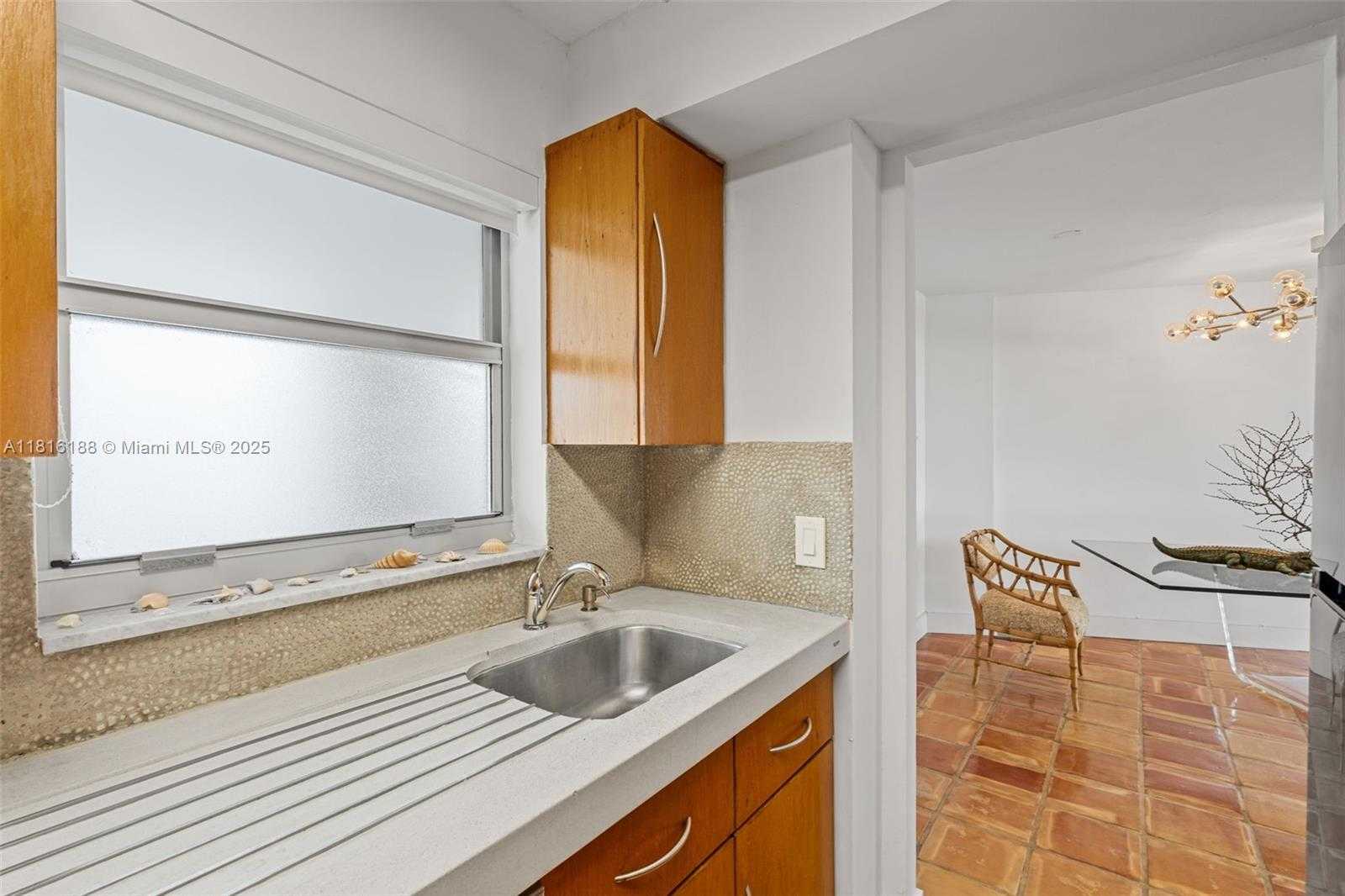 Small Image of 1881 WASHINGTON AVE #16E, Miami Beach Number 35