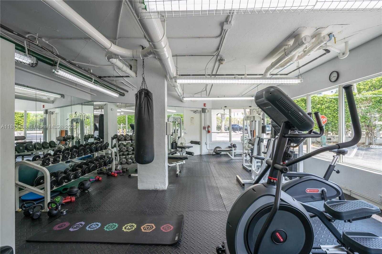 Small Image of 1881 WASHINGTON AVE #16E, Miami Beach Number 40