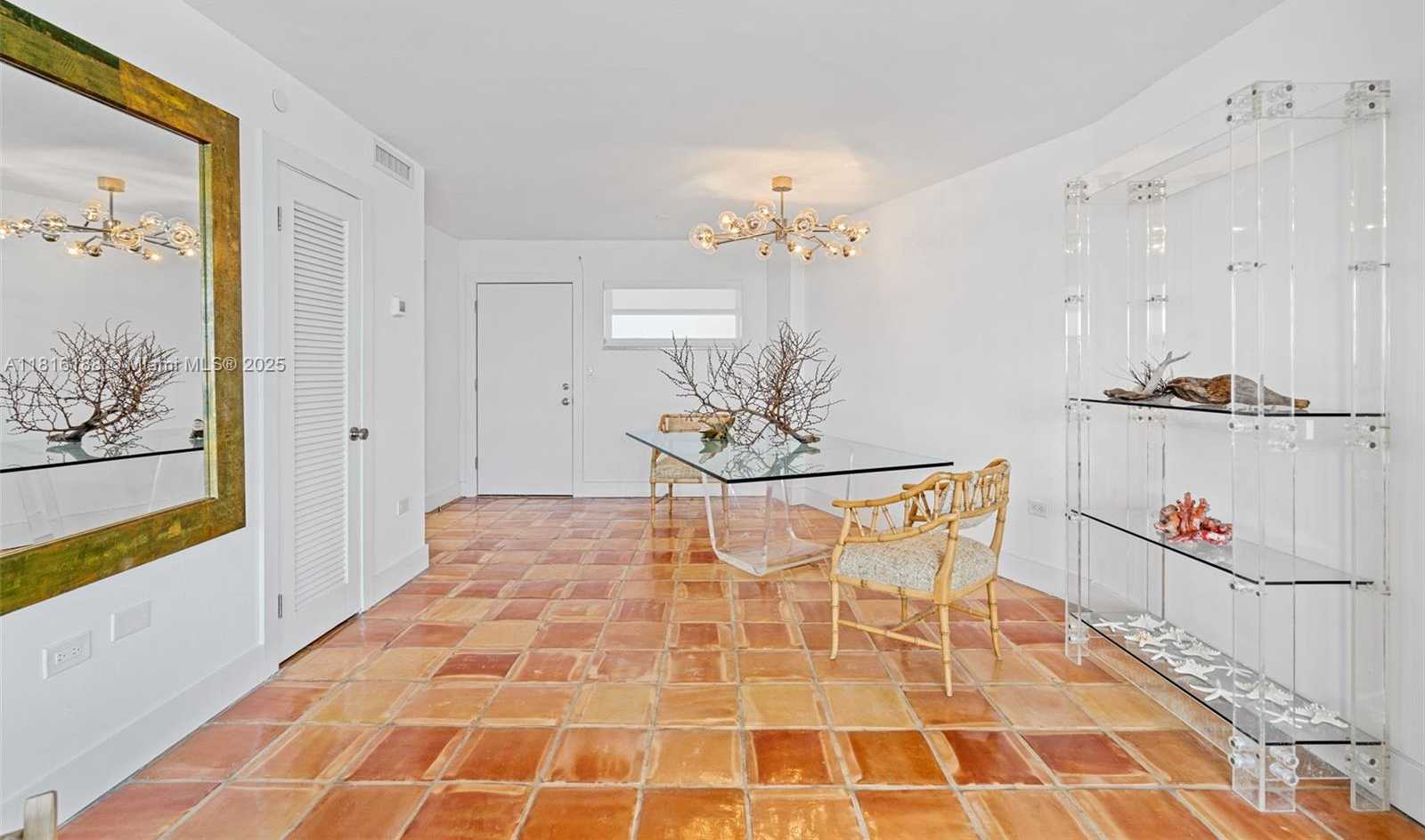 Small Image of 1881 WASHINGTON AVE #16E, Miami Beach Number 6