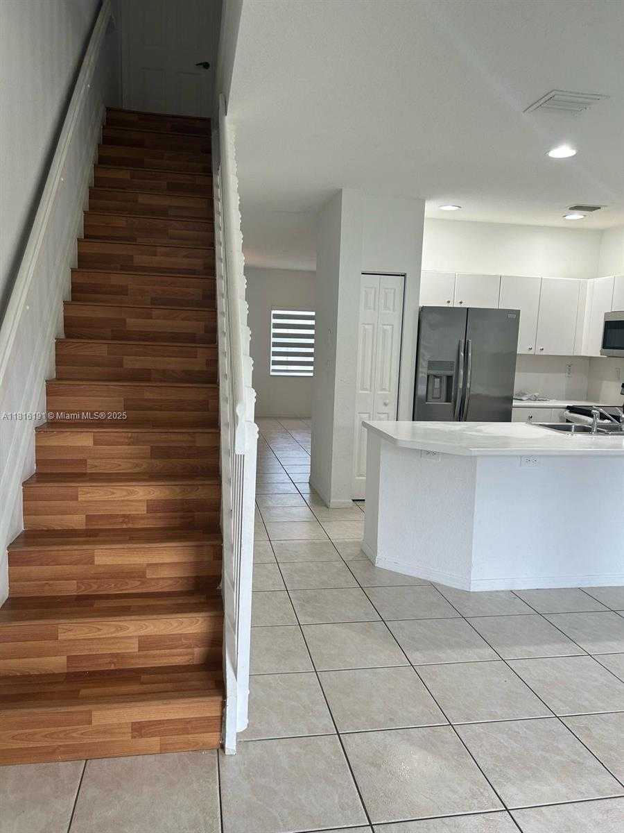 Small Image of 5737 NORTH WEST 114TH PATH #111, Doral Number 17