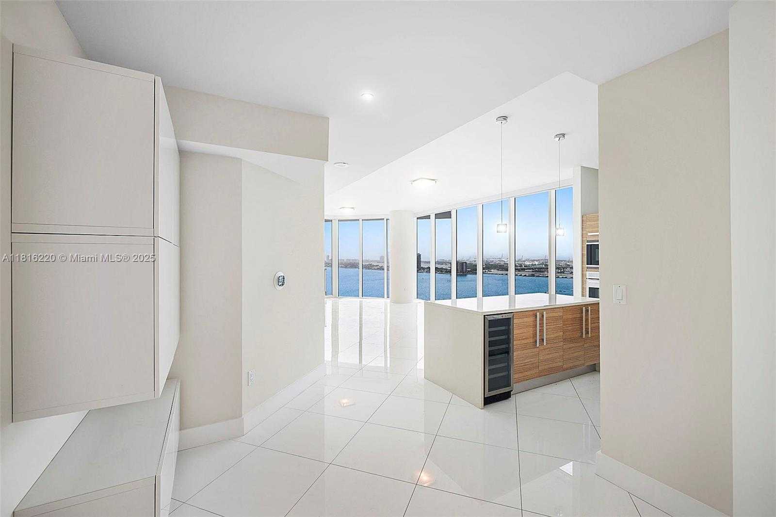Small Image of 2020 NORTH BAYSHORE DR #1602, Miami Number 11