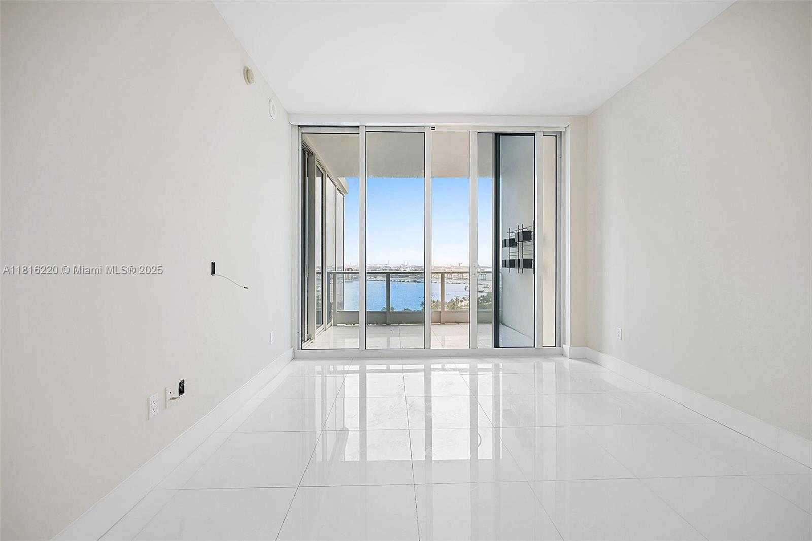 Small Image of 2020 NORTH BAYSHORE DR #1602, Miami Number 14