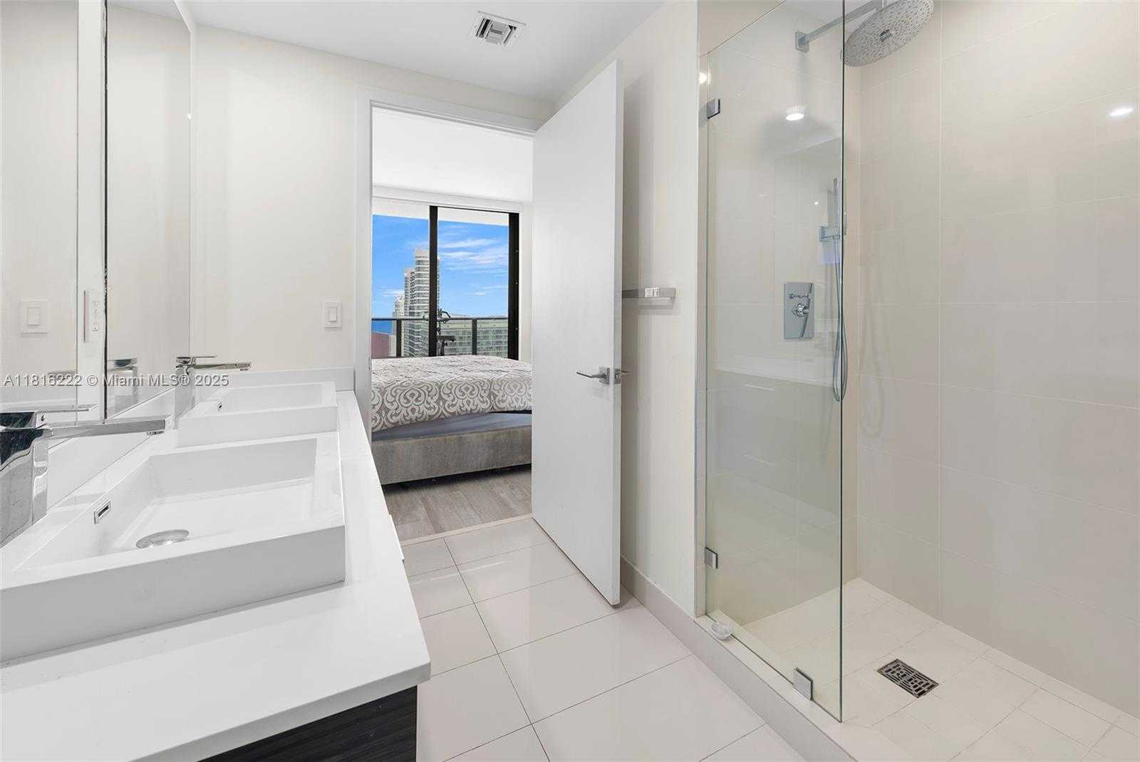 Small Image of 45 SOUTH WEST 9TH ST #4006, Miami Number 11