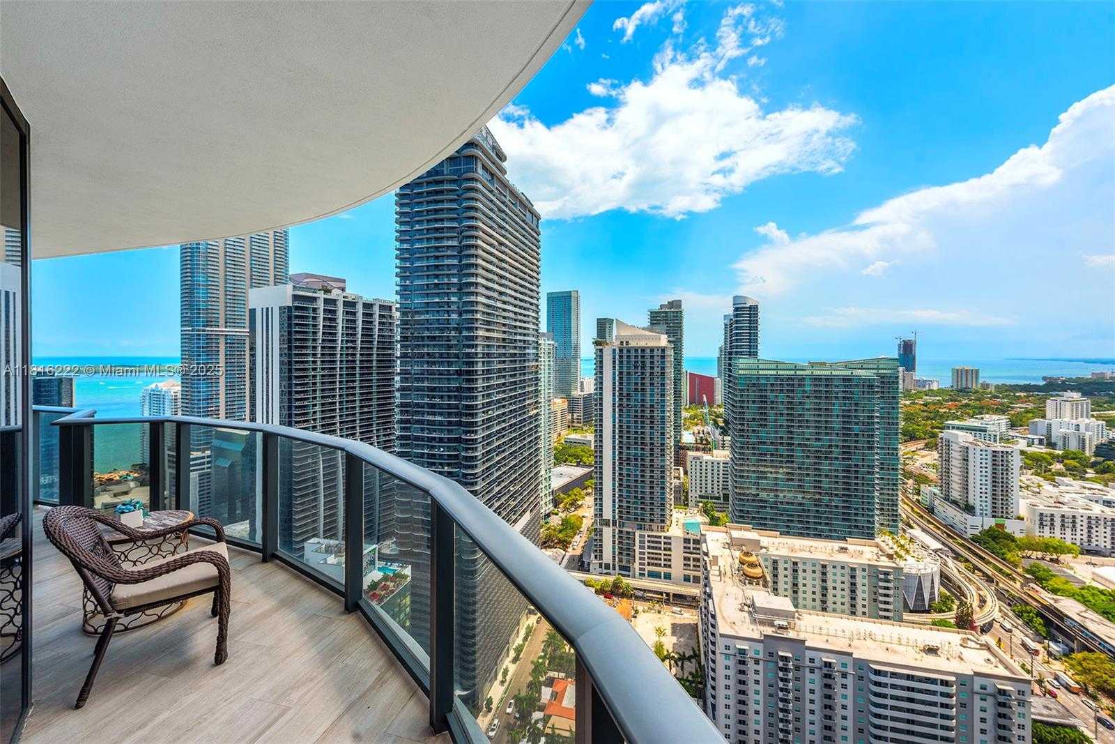 Small Image of 45 SOUTH WEST 9TH ST #4006, Miami Number 21