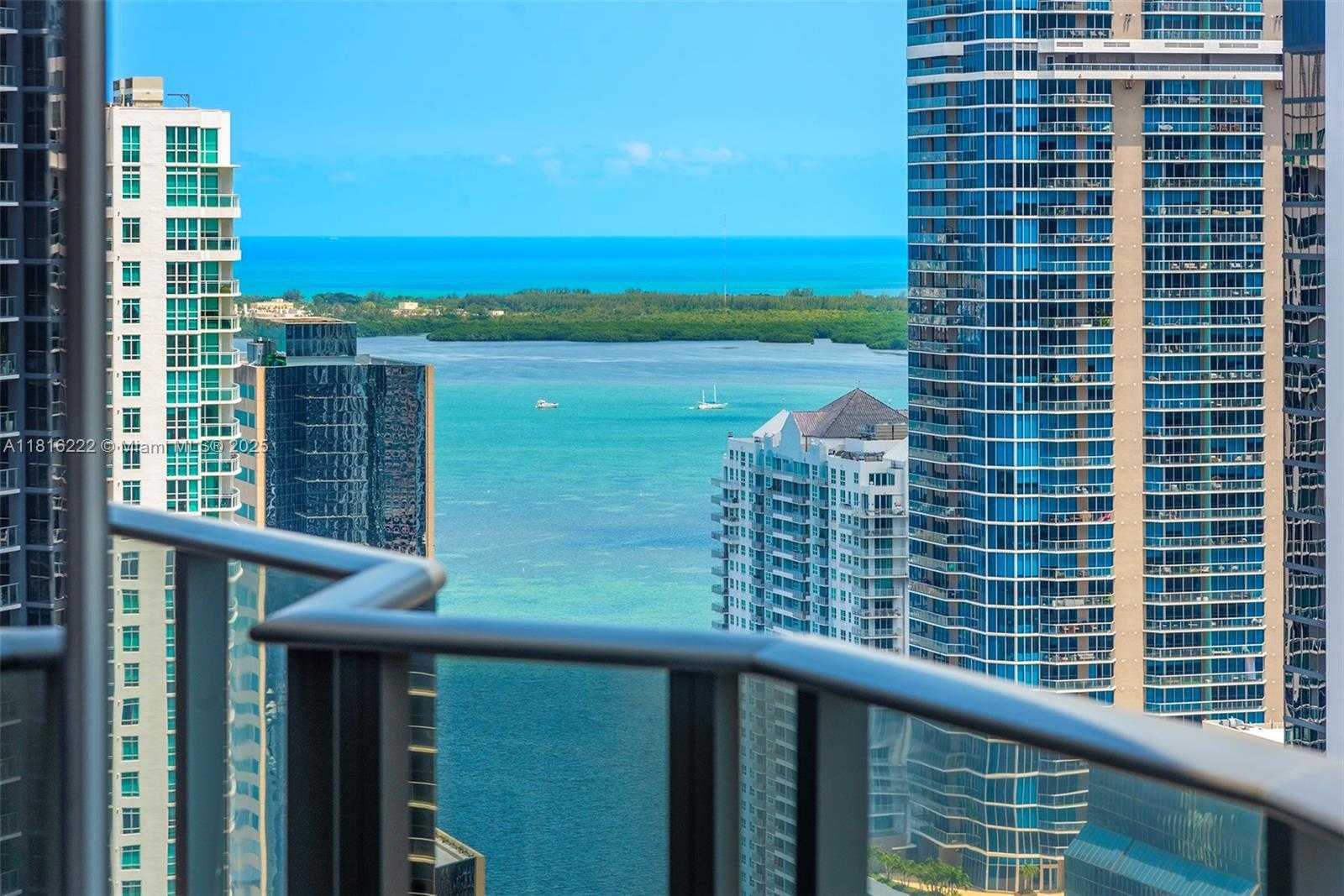 Small Image of 45 SOUTH WEST 9TH ST #4006, Miami Number 24