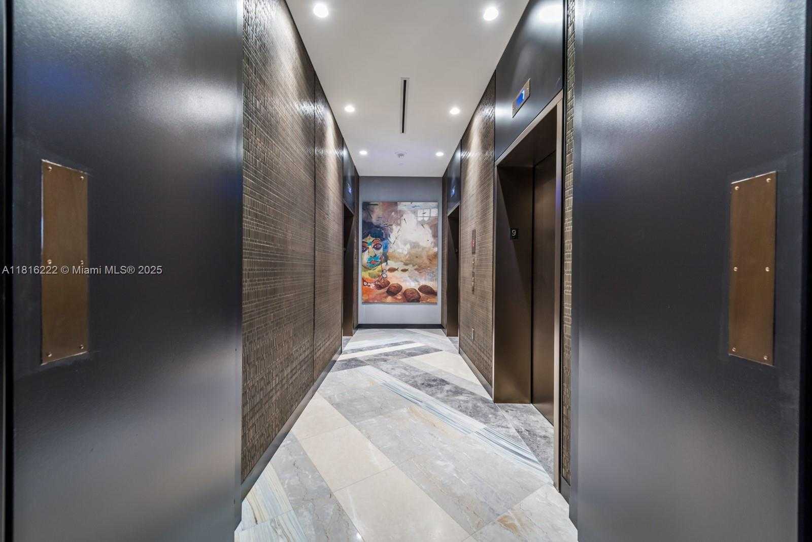 Small Image of 45 SOUTH WEST 9TH ST #4006, Miami Number 39