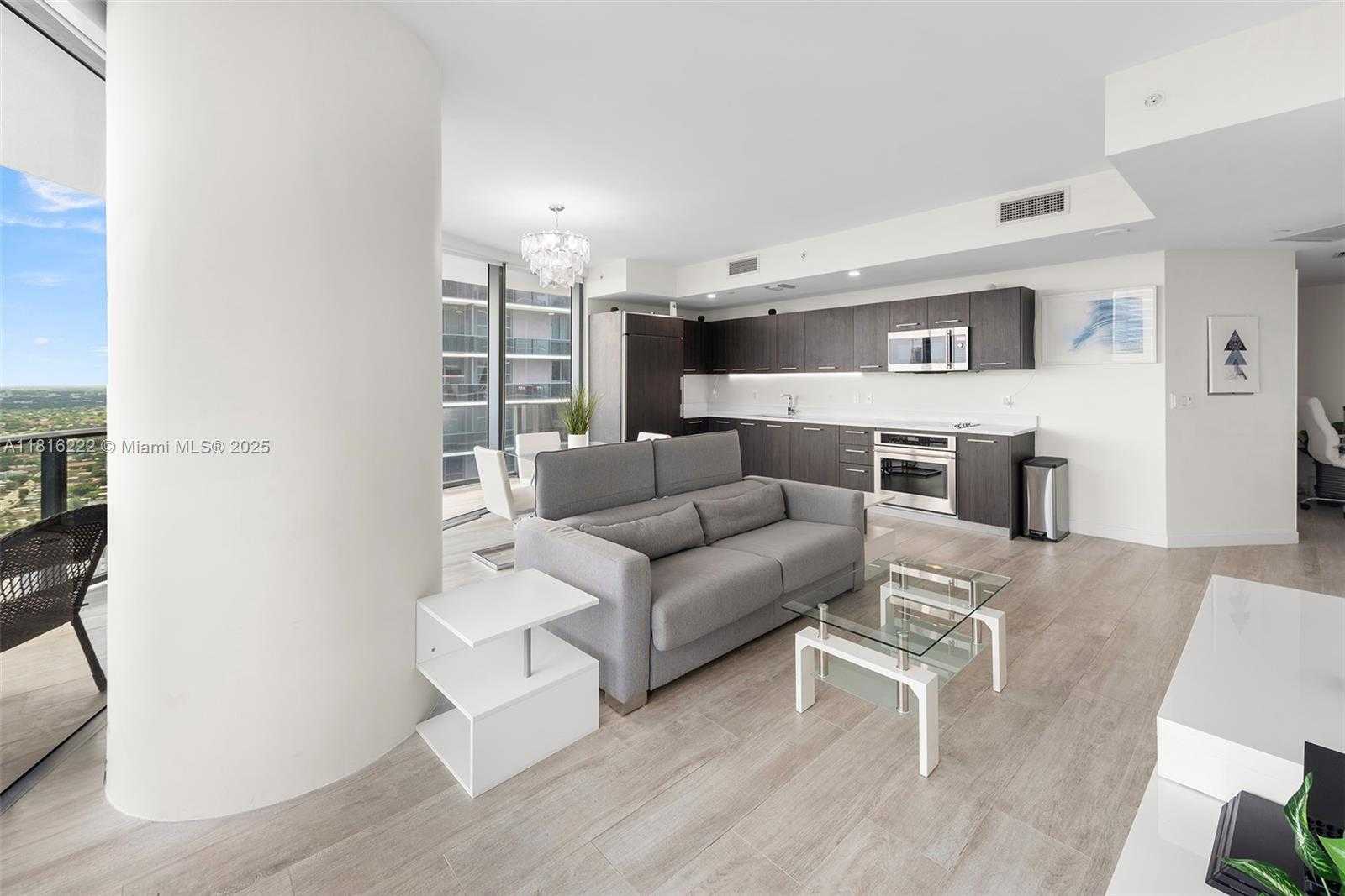 Small Image of 45 SOUTH WEST 9TH ST #4006, Miami Number 6