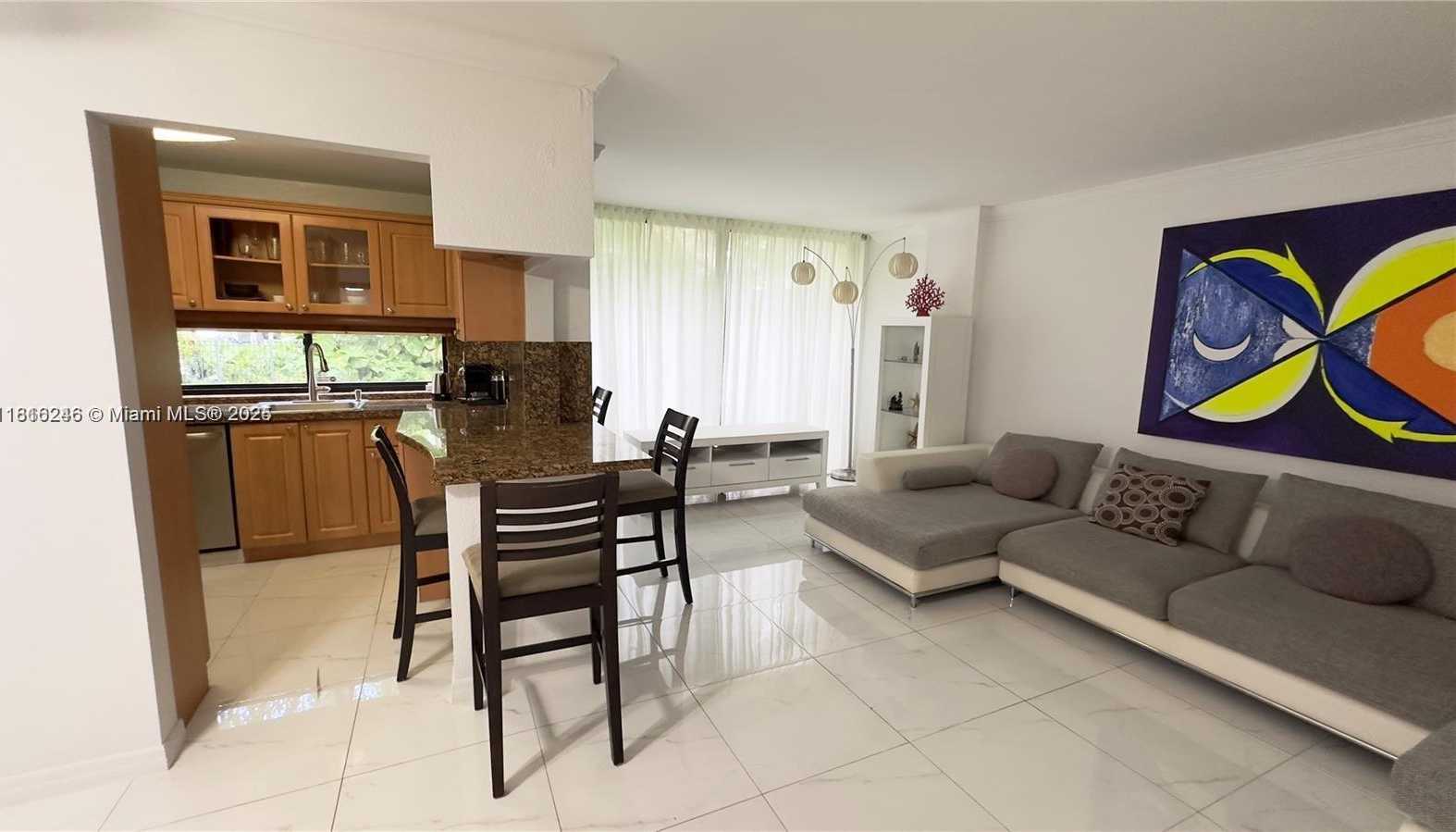 Small Image of 17021 NORTH BAY RD #111, Sunny Isles Beach Number 5