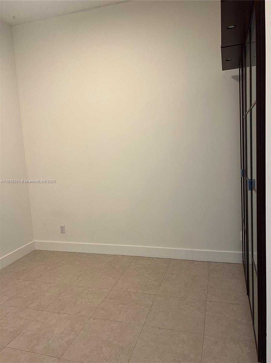 Small Image of 3029 NORTH EAST 188TH ST #606, Aventura Number 16