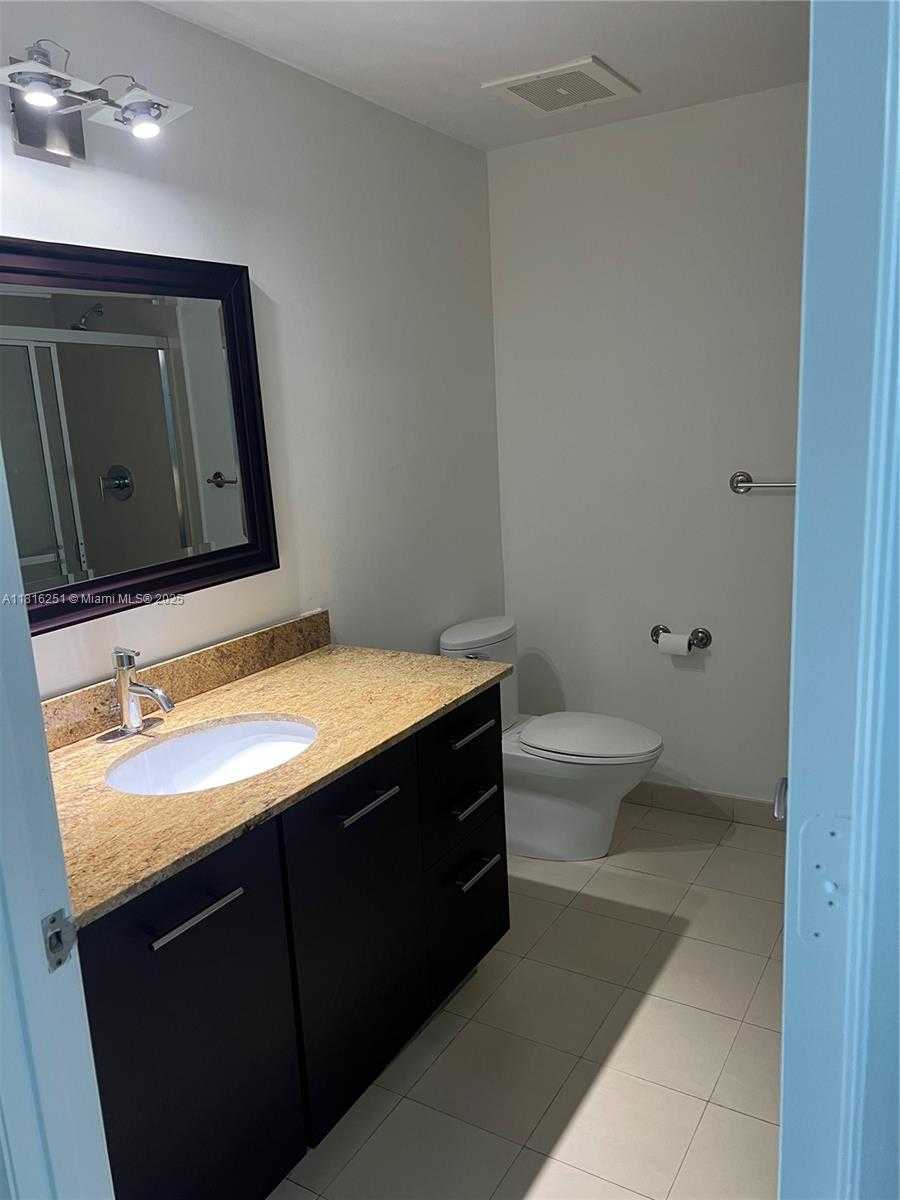 Small Image of 3029 NORTH EAST 188TH ST #606, Aventura Number 19