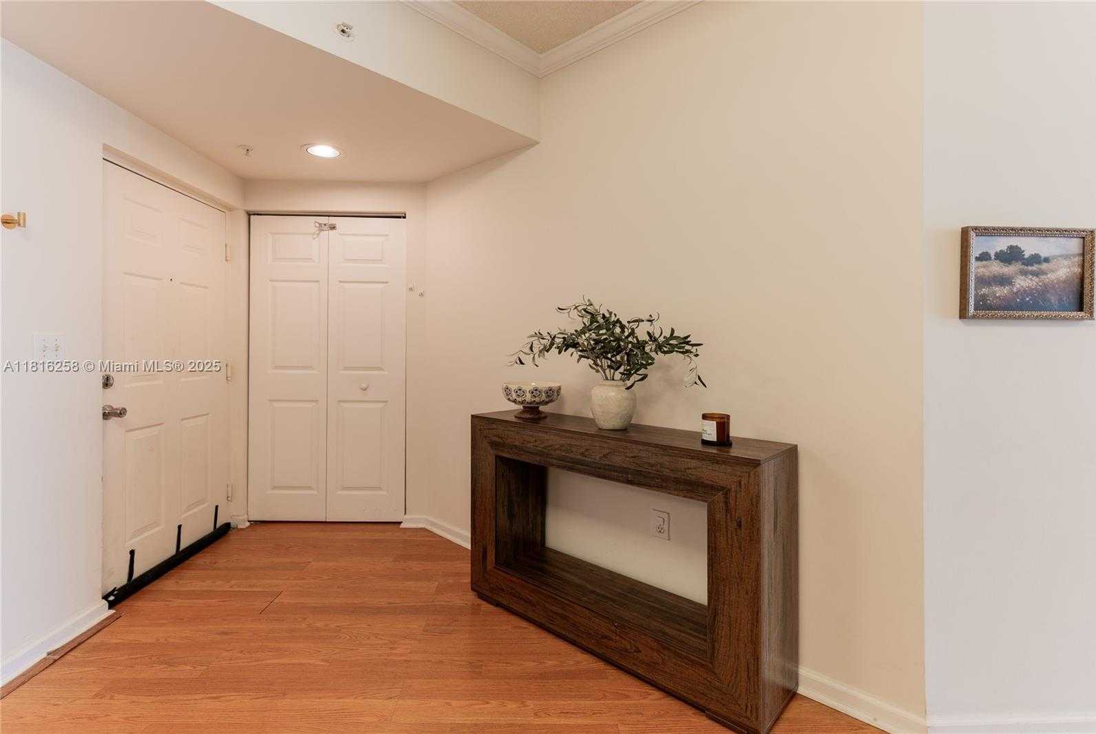 Small Image of 17100 NORTH BAY RD #PH1912, Sunny Isles Beach Number 32