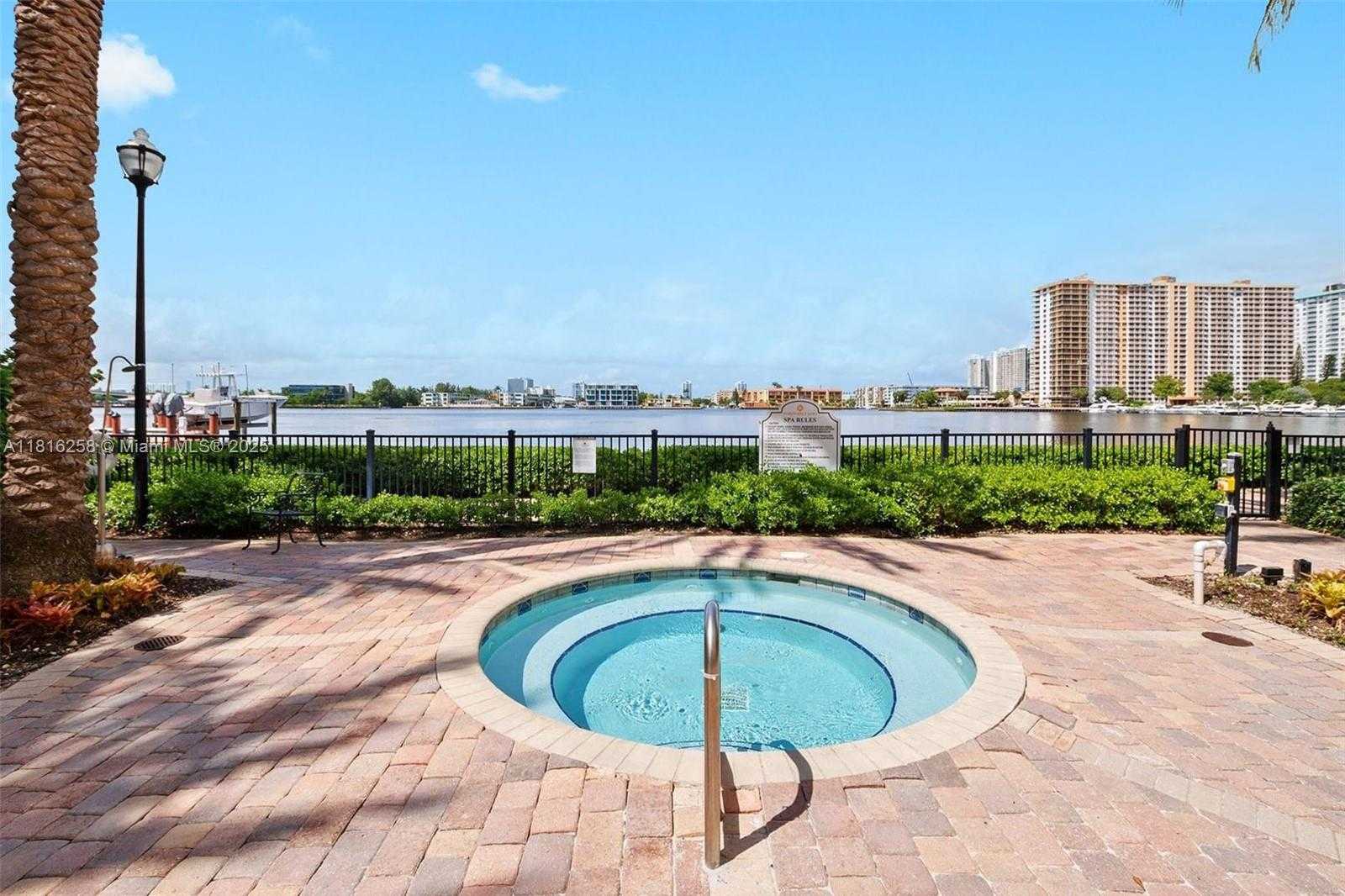 Small Image of 17100 NORTH BAY RD #PH1912, Sunny Isles Beach Number 37