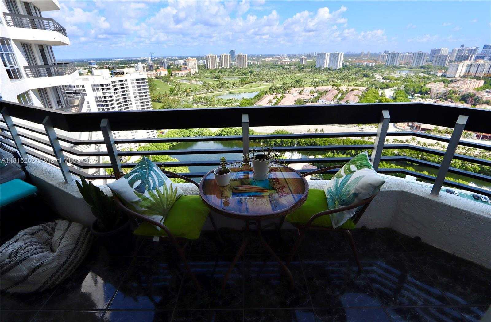 Small Image of 3530 MYSTIC POINTE DR #3008, Aventura Number 16