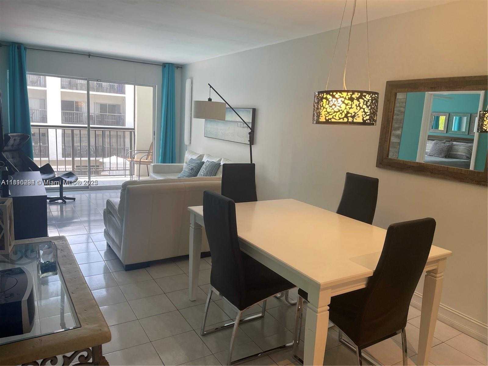 Small Image of 201 178TH DR #326, Sunny Isles Beach Number 9