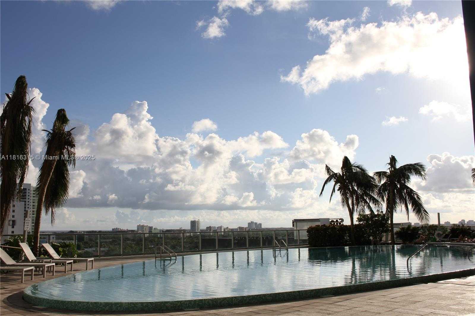 Small Image of 185 SOUTH WEST 7TH ST #3606, Miami Number 25