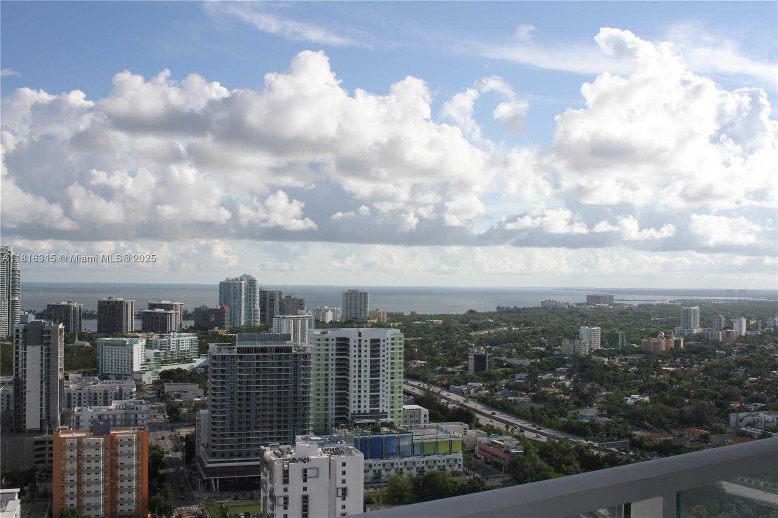 Small Image of 185 SOUTH WEST 7TH ST #3606, Miami Number 8