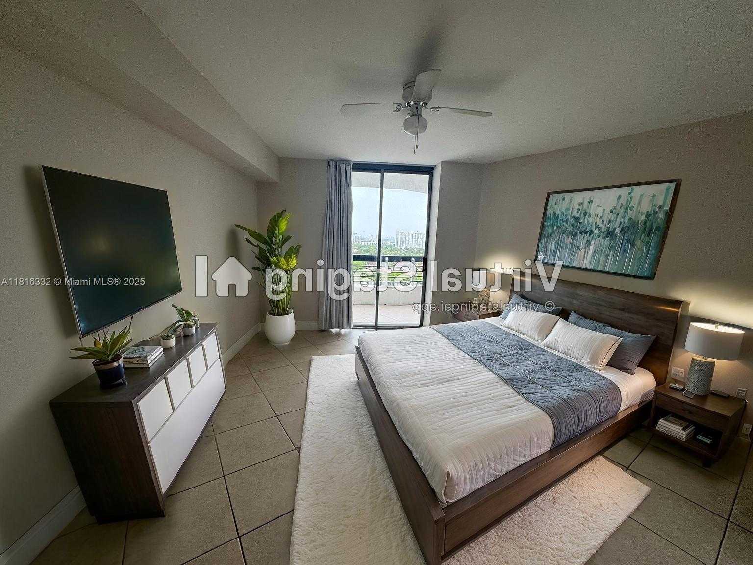 Small Image of 3530 MYSTIC POINTE DR #1907, Aventura Number 14