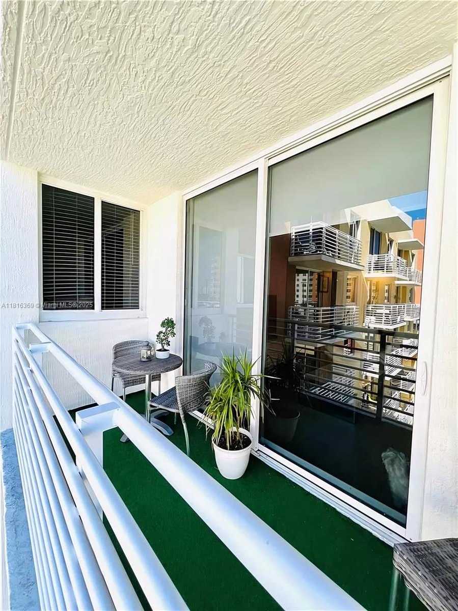 Small Image of 2775 NORTH EAST 187TH ST #622, Aventura Number 20