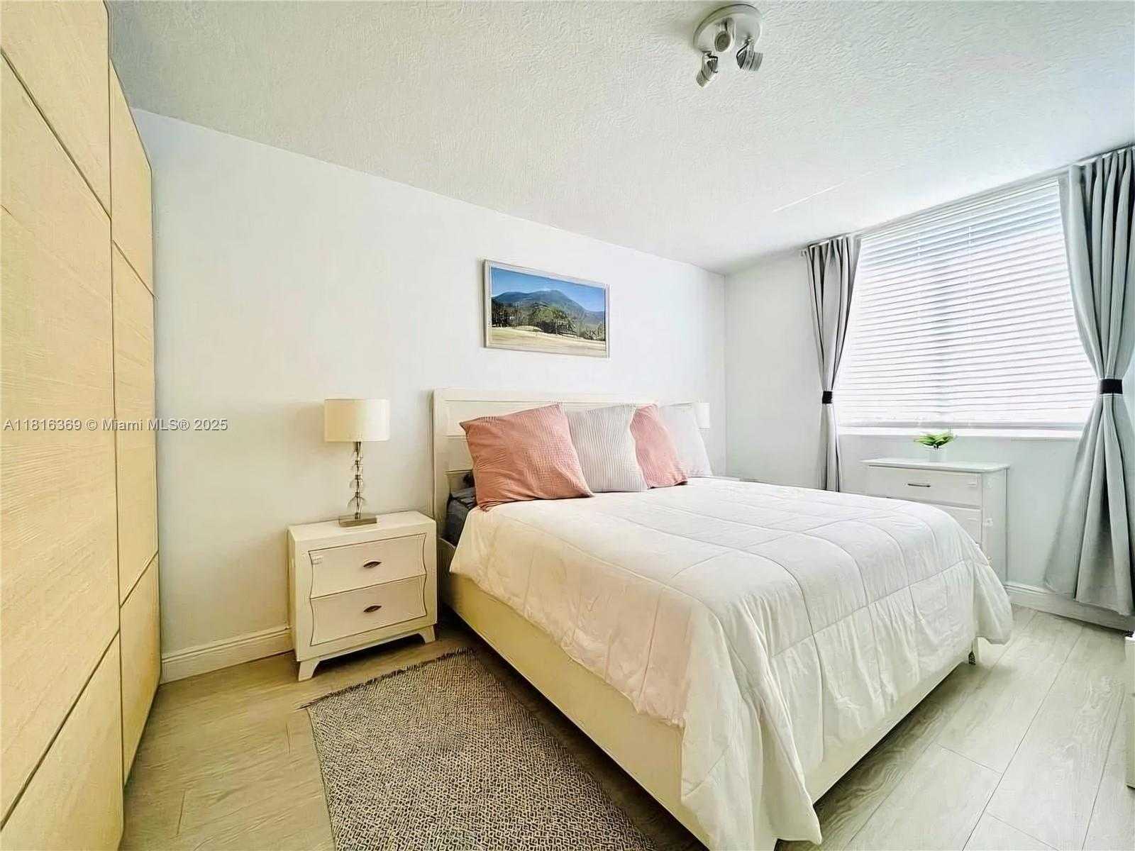 Small Image of 2775 NORTH EAST 187TH ST #622, Aventura Number 6