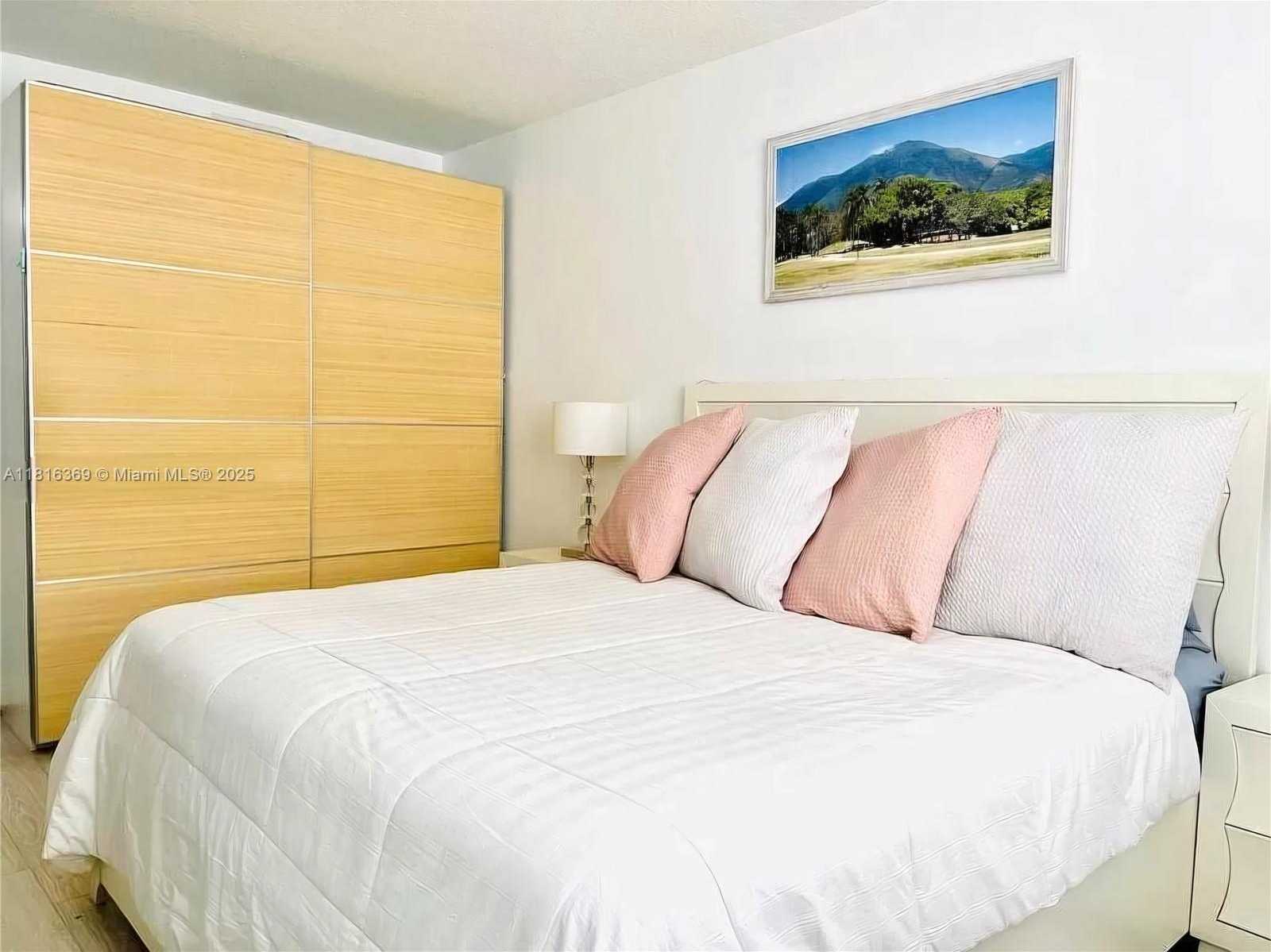 Small Image of 2775 NORTH EAST 187TH ST #622, Aventura Number 7