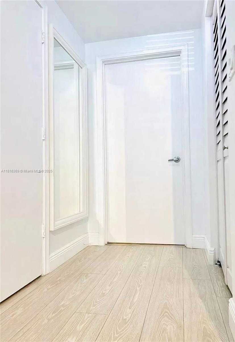 Small Image of 2775 NORTH EAST 187TH ST #622, Aventura Number 9