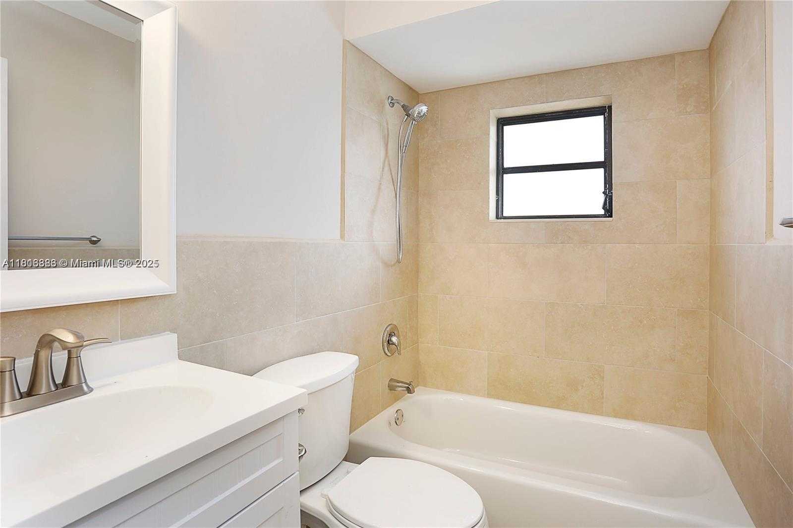 Small Image of 4902 SOUTH WEST 138TH AVE, Miami Number 12