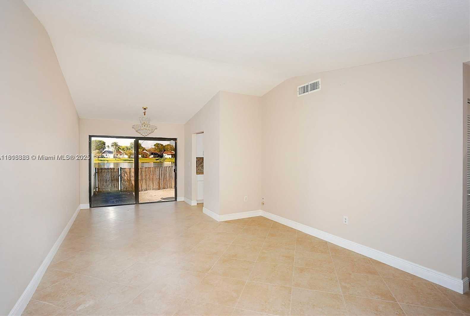 Small Image of 4902 SOUTH WEST 138TH AVE, Miami Number 3