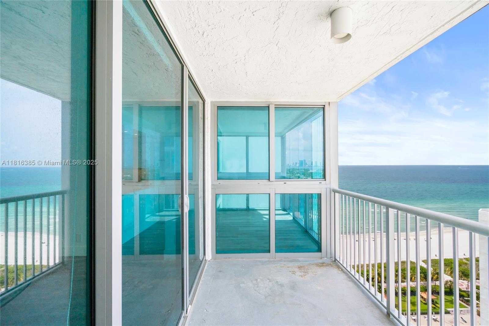 Small Image of 2655 COLLINS AVE #2408, Miami Beach Number 7