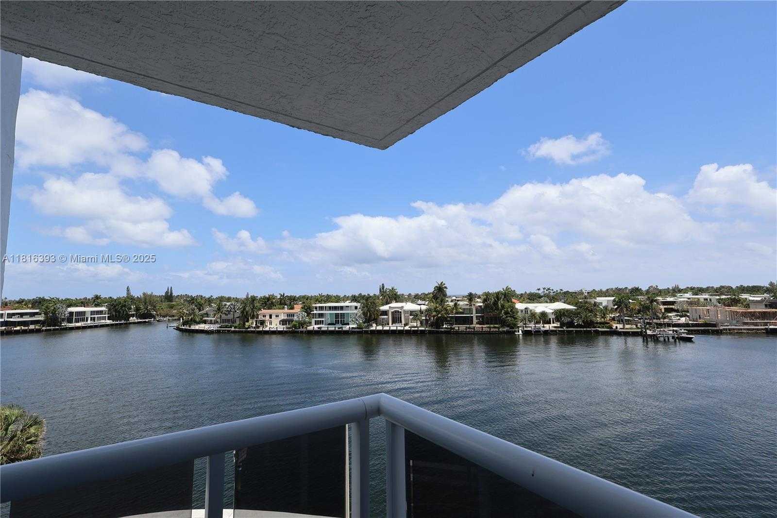 Small Image of 20515 EAST COUNTRY CLUB DR #543, Aventura Number 27