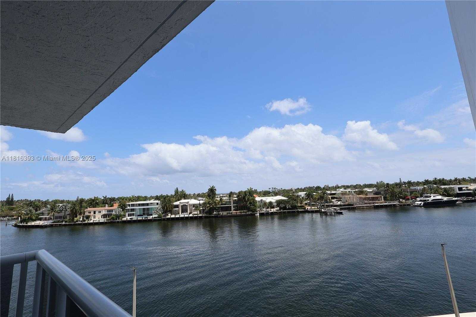 Small Image of 20515 EAST COUNTRY CLUB DR #543, Aventura Number 29