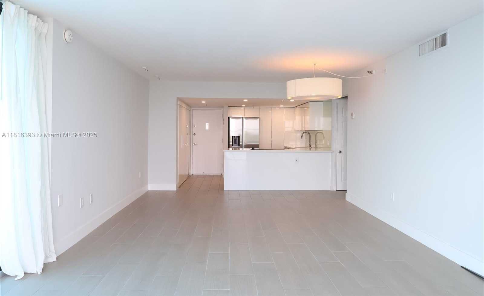 Small Image of 20515 EAST COUNTRY CLUB DR #543, Aventura Number 34