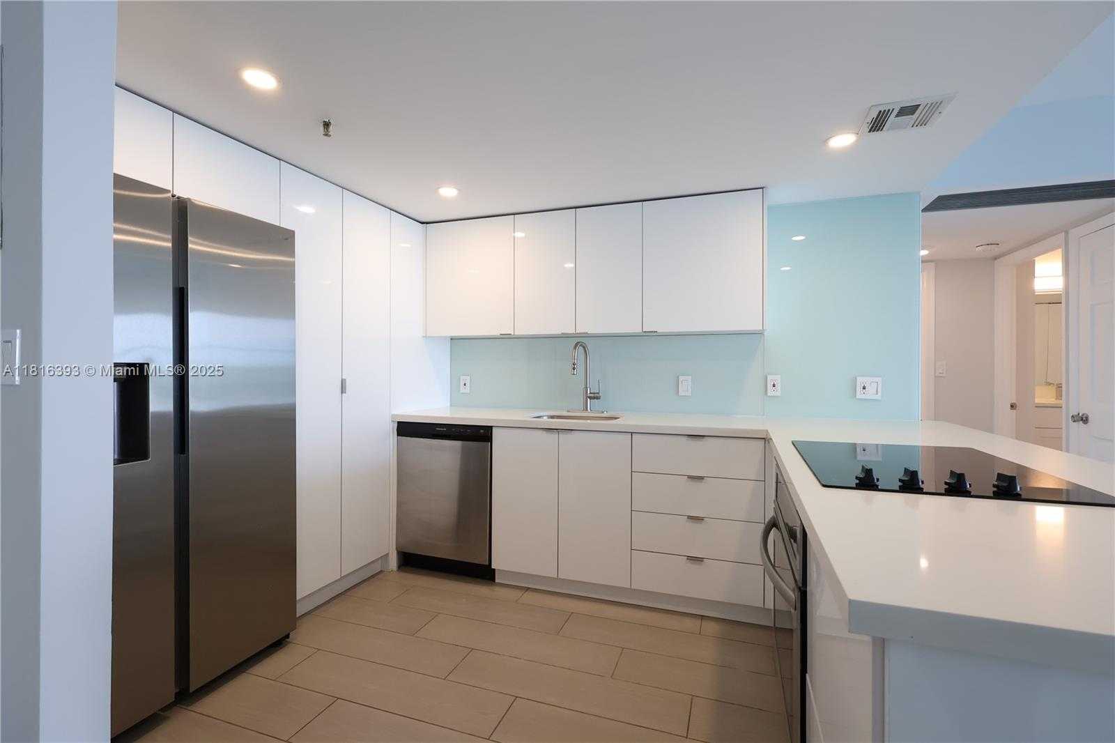 Small Image of 20515 EAST COUNTRY CLUB DR #543, Aventura Number 4