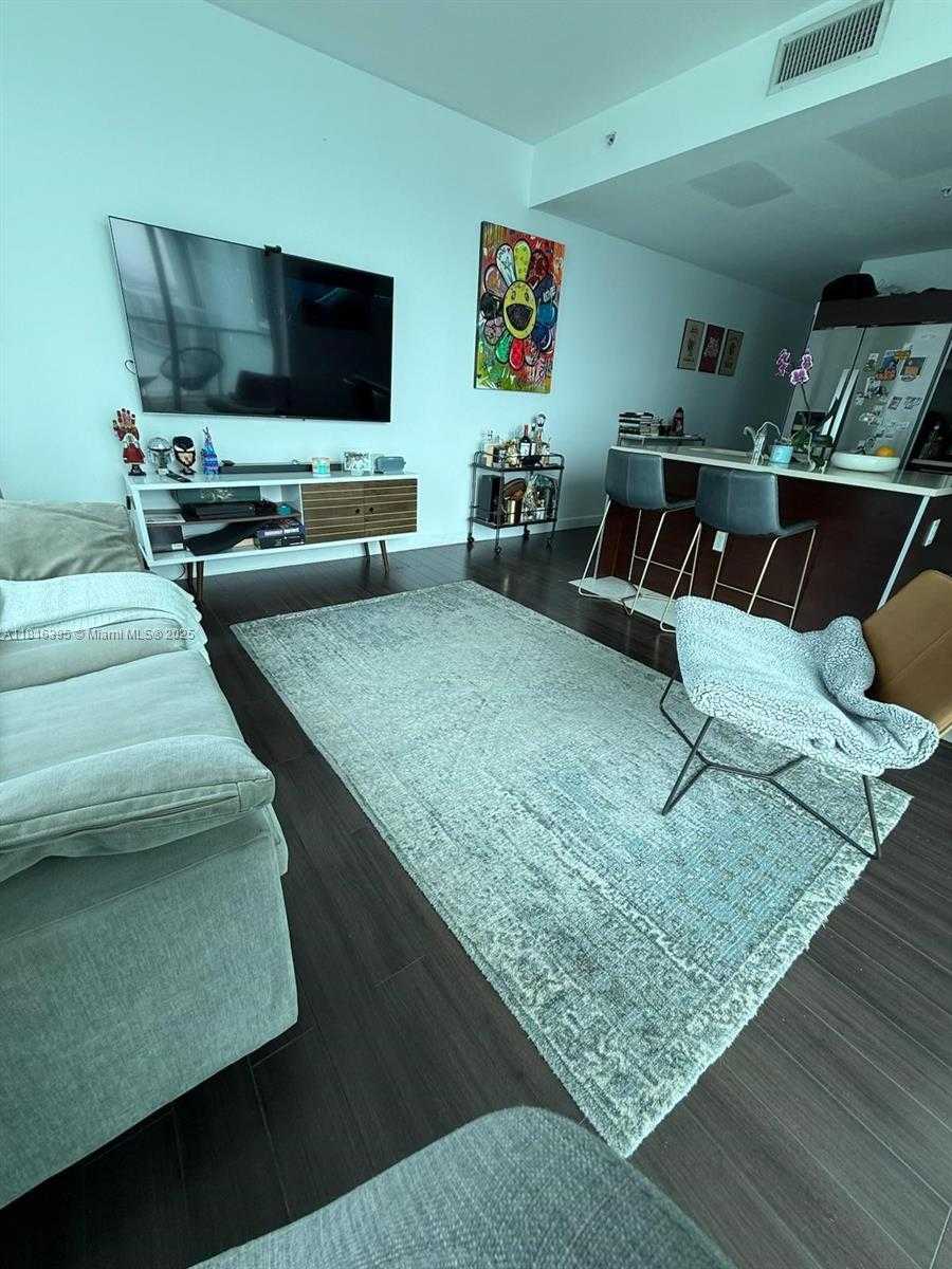 Small Image of 1900 NORTH BAYSHORE DR #3803, Miami Number 11