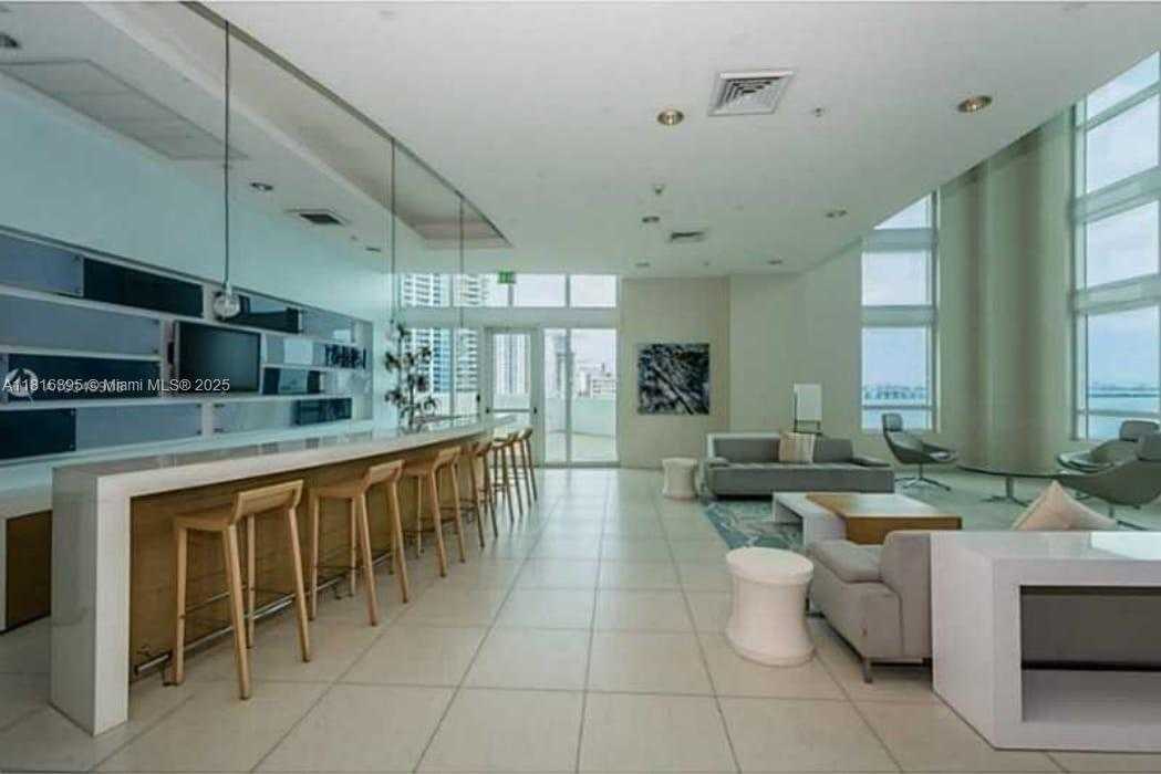 Small Image of 1900 NORTH BAYSHORE DR #3803, Miami Number 15