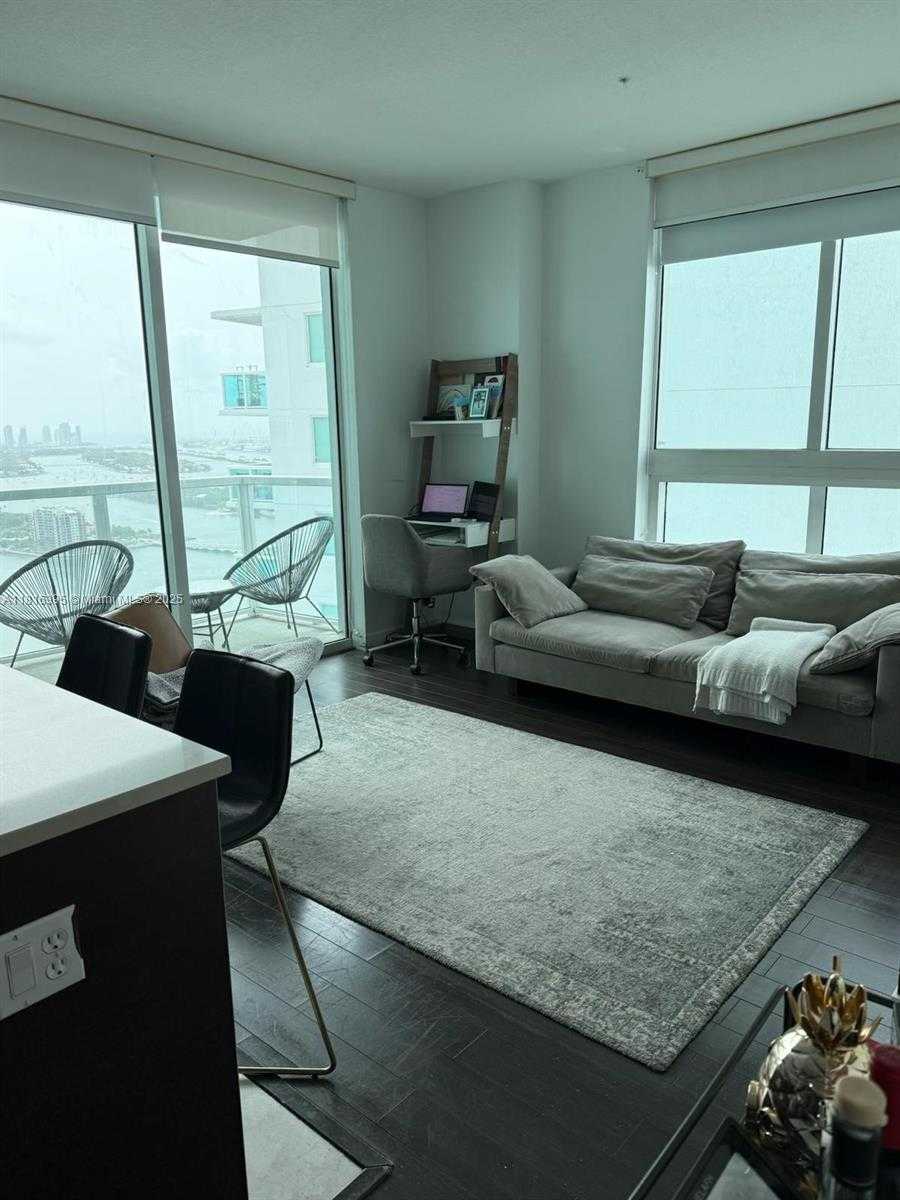 Small Image of 1900 NORTH BAYSHORE DR #3803, Miami Number 8