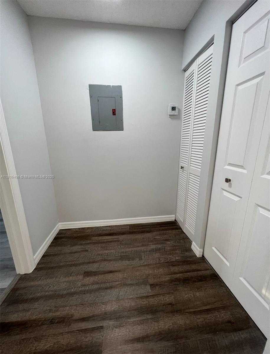 Small Image of 3041 WEST 76TH ST #B-204, Hialeah Number 2