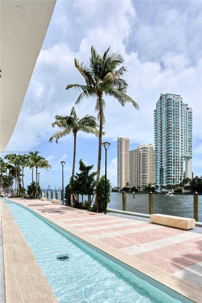 Small Image of 300 BISCAYNE BLVD WAY #5101, Miami Number 52