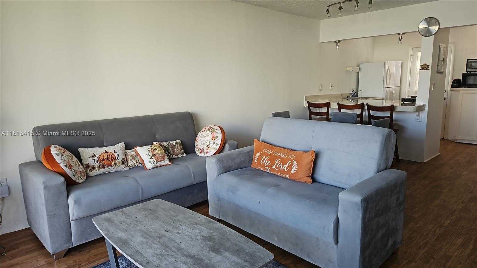 Small Image of 2851 LEONARD DR #J202, Aventura Number 23