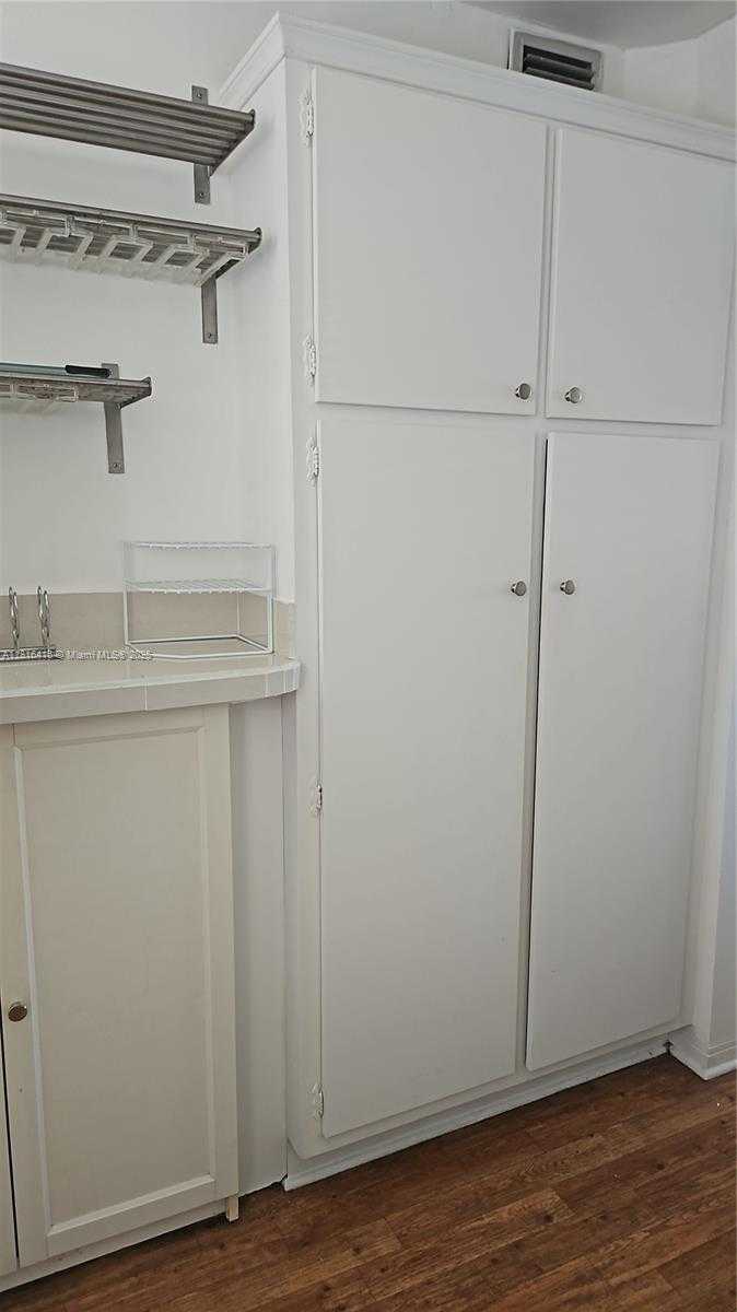 Small Image of 2851 LEONARD DR #J202, Aventura Number 24