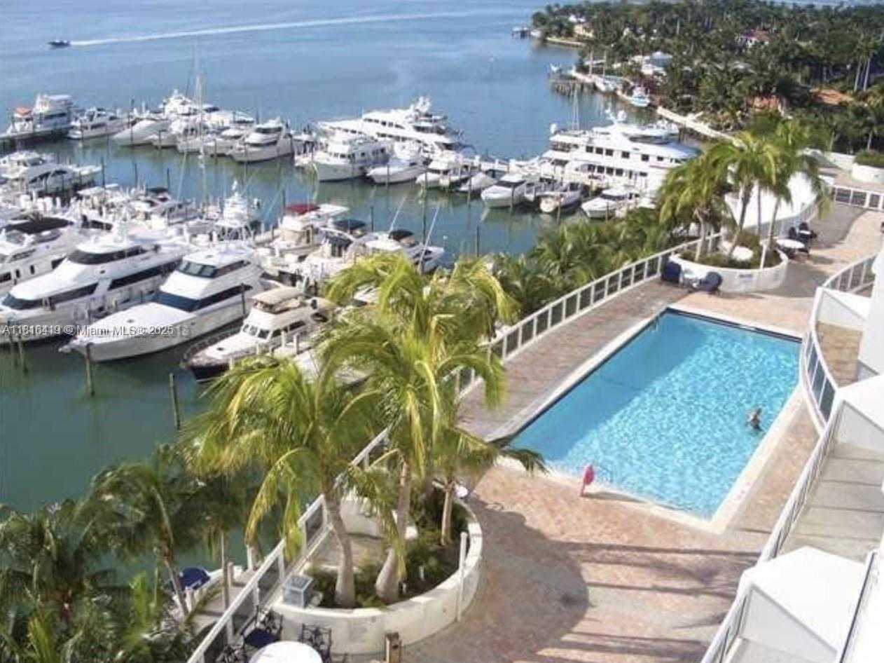 Small Image of 1900 SUNSET HARBOUR DR #1410, Miami Beach Number 10