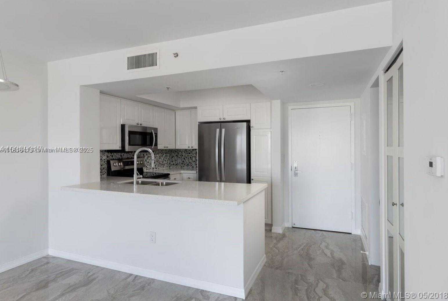 Small Image of 1900 SUNSET HARBOUR DR #1410, Miami Beach Number 7