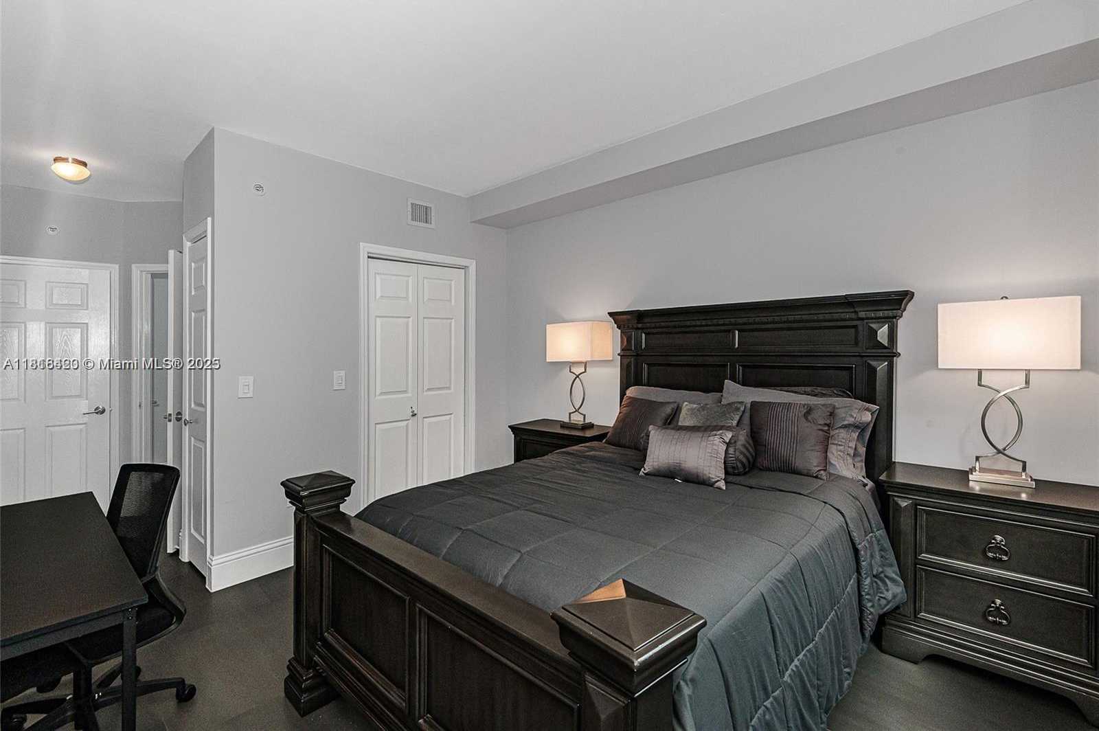 Small Image of 17145 NORTH BAY RD #4106, Sunny Isles Beach Number 19