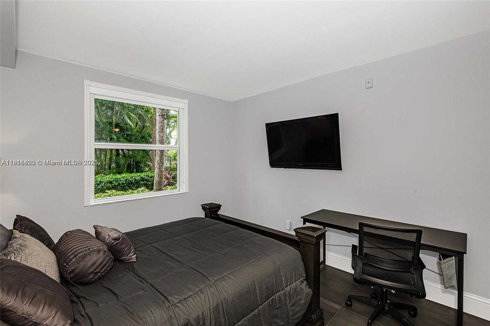 Small Image of 17145 NORTH BAY RD #4106, Sunny Isles Beach Number 22
