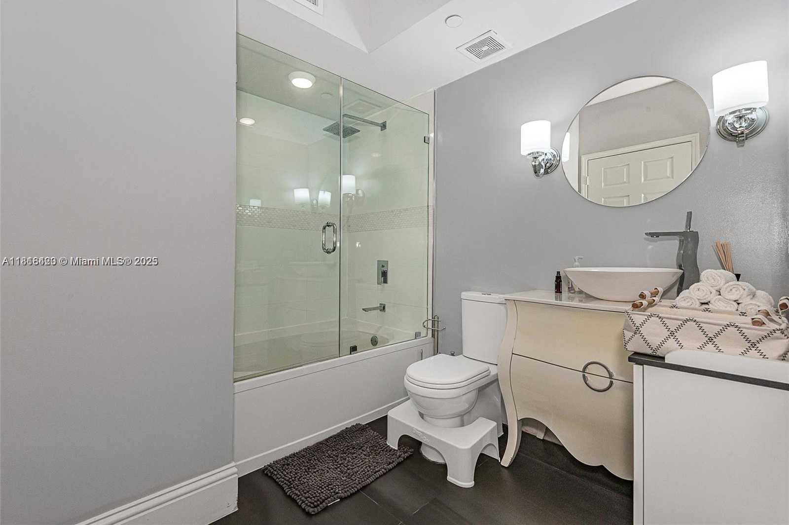 Small Image of 17145 NORTH BAY RD #4106, Sunny Isles Beach Number 23